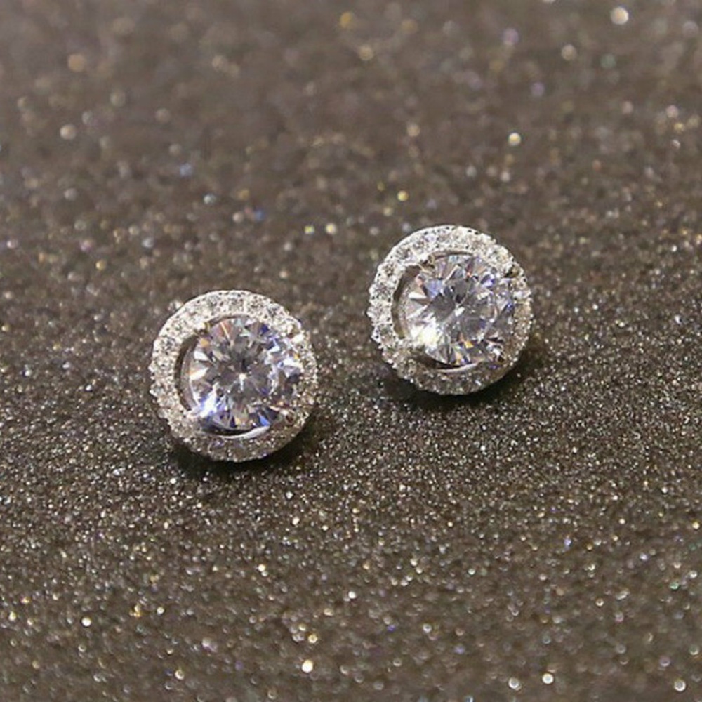 Women's 18K White Gold Plated Ear Stud Earrings - Picture 6 of 6